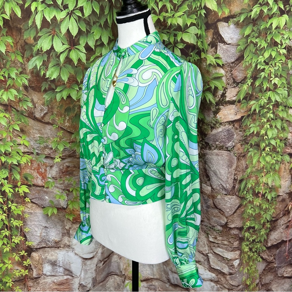 MOHITO Mod 60sStyle Green and Blue Cropped Swirl Blouse, 36/Small/4-6 - Picture 5 of 14